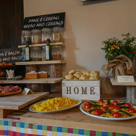 Gh Borgo Pulciano Gospodarstwo agroturystyczne Montone (Umbria)