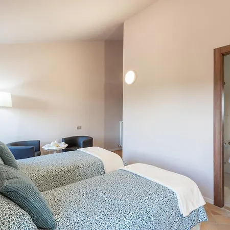 Gospodarstwo agroturystyczne Gh Borgo Pulciano Montone (Umbria)