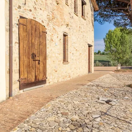 Feriegård Gh Borgo Pulciano Montone (Umbria)