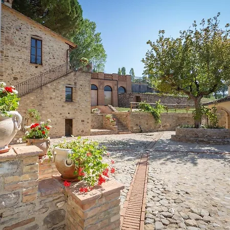 בית חווה Gh Borgo Pulciano *