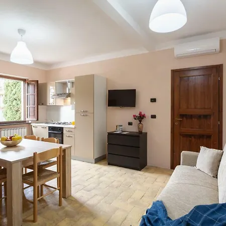 בית חווה Gh Borgo Pulciano מונטונה