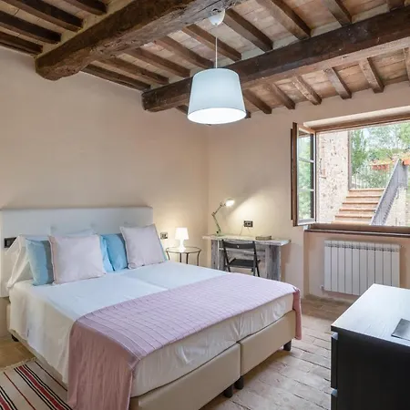 Gh Borgo Pulciano בית חווה *